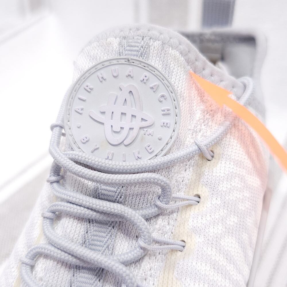 Nike White Athletic Running Shoes - Picture 11 of 13